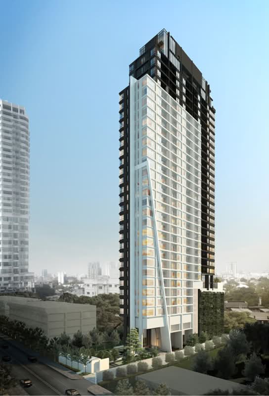HQ Thonglor exterior