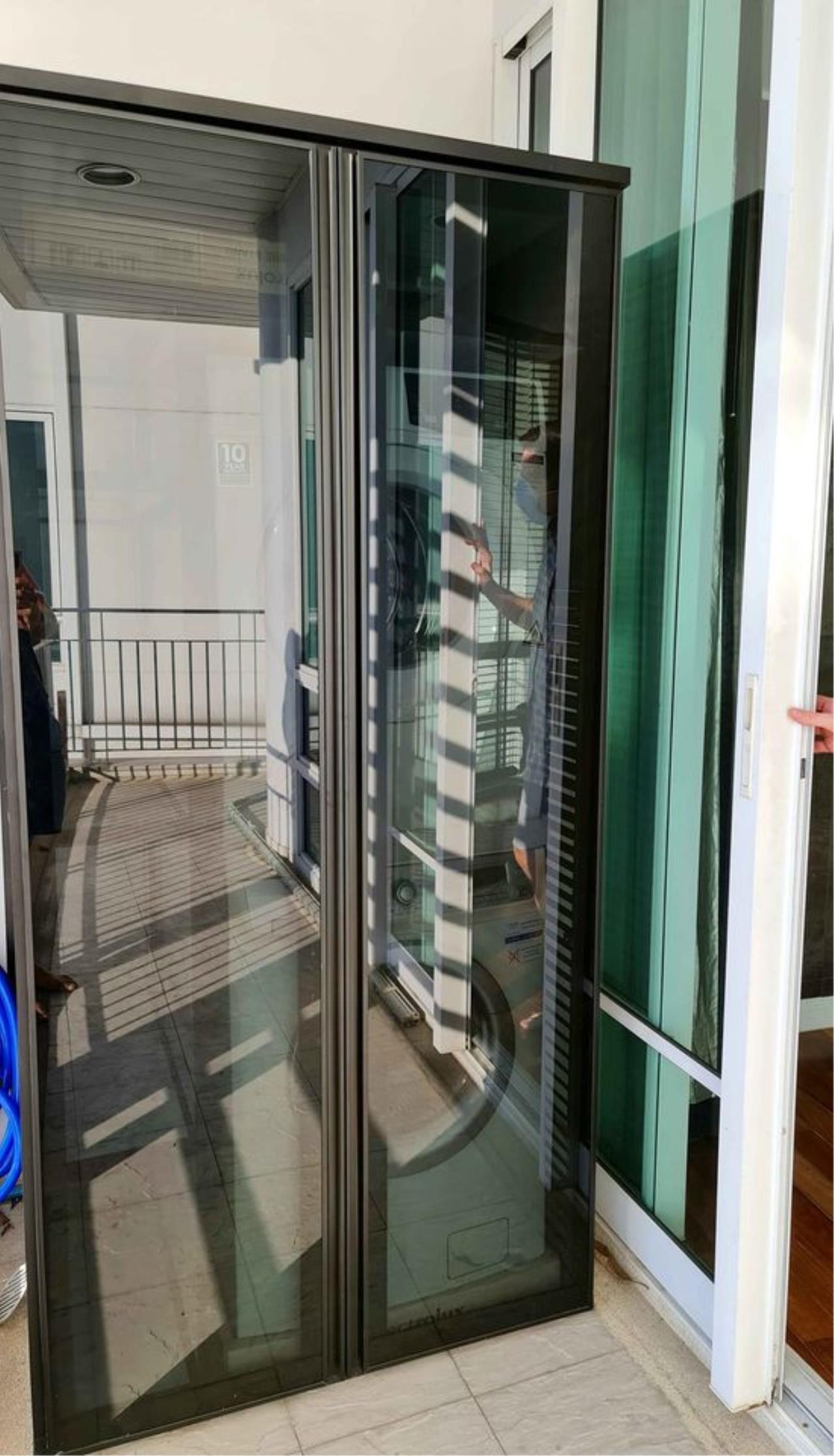 2 bedrooms 2 bathrooms baan radjaprasong for rent