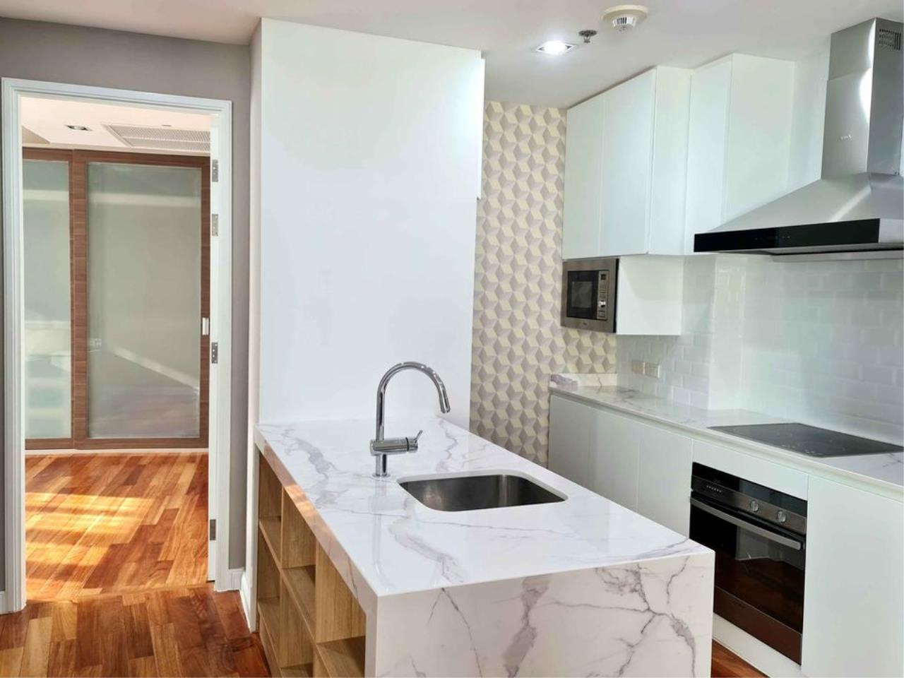 2 bedrooms 2 bathrooms baan radjaprasong for rent