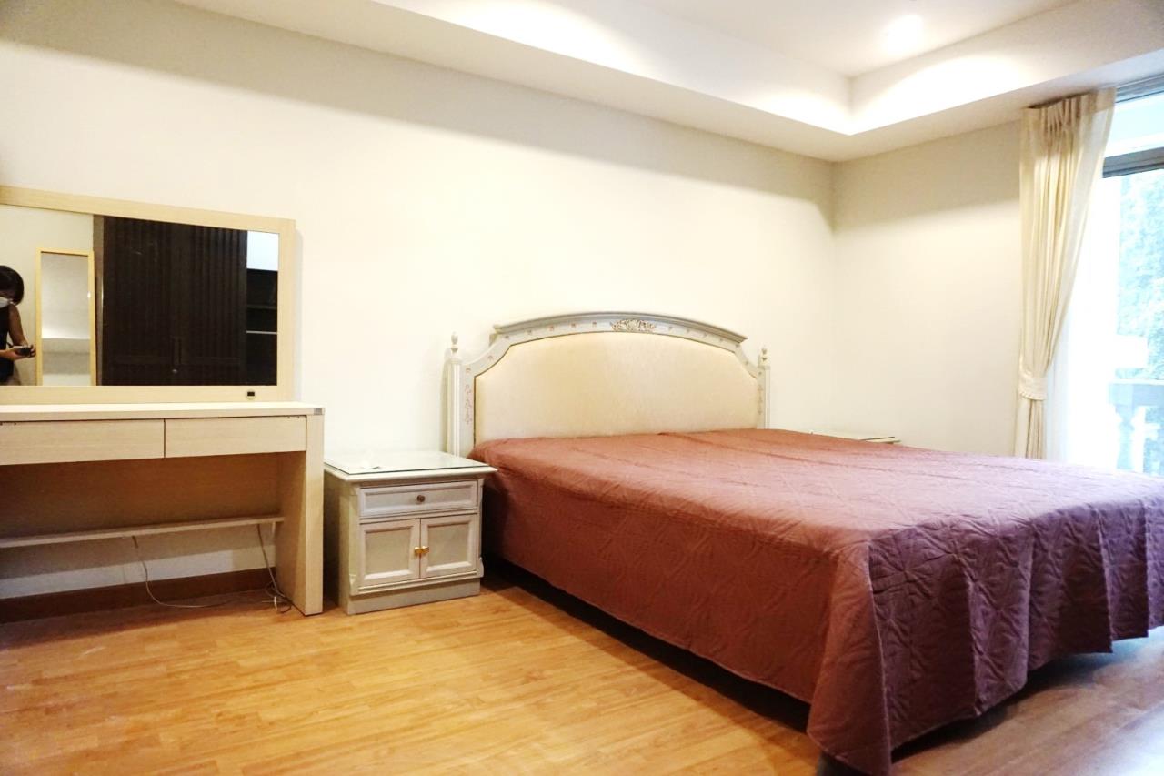 3 bedrooms 3 bathrooms Royal Castle for rent
