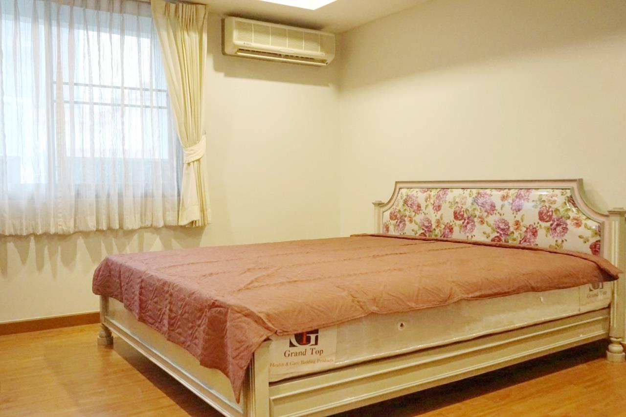 3 bedrooms 3 bathrooms Royal Castle for rent