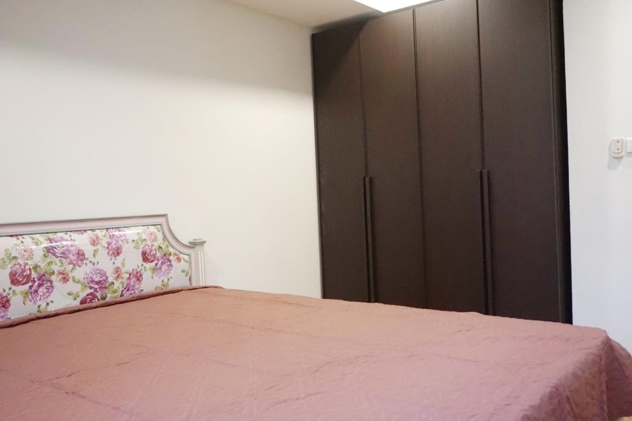 3 Bedrooms 3 Bathrooms Size 180sqm for Rent 55,000THB at Royal Castle