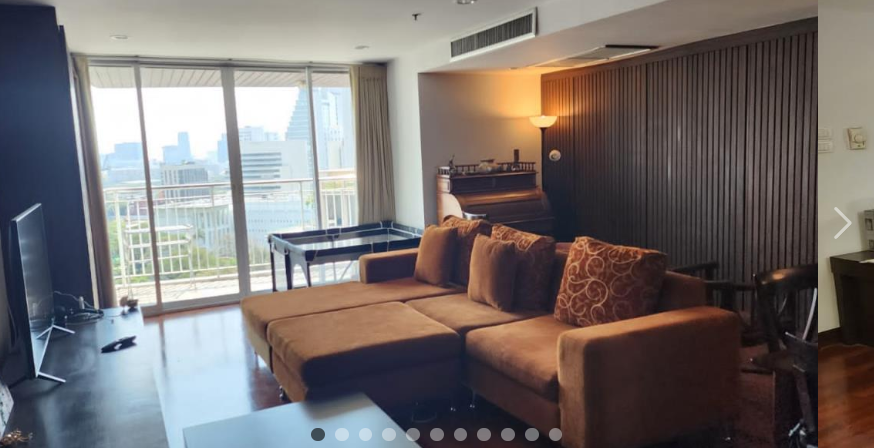 2 Bedrooms 2 Bathrooms Size 108sqm. Urbana langsuan for Rent