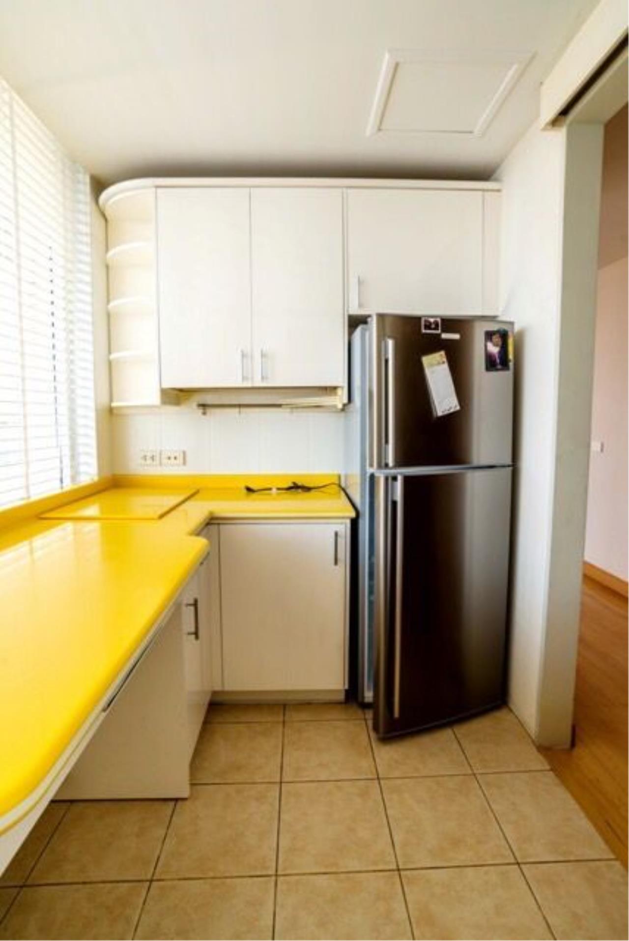 2 Bedrooms 2 Bathrooms Size 160sqm. Langsuan Ville for Rent