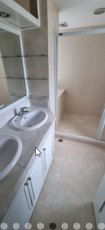 2 Bedrooms 2 Bathrooms Size 220sqm. Peng Seng Mansion for Rent