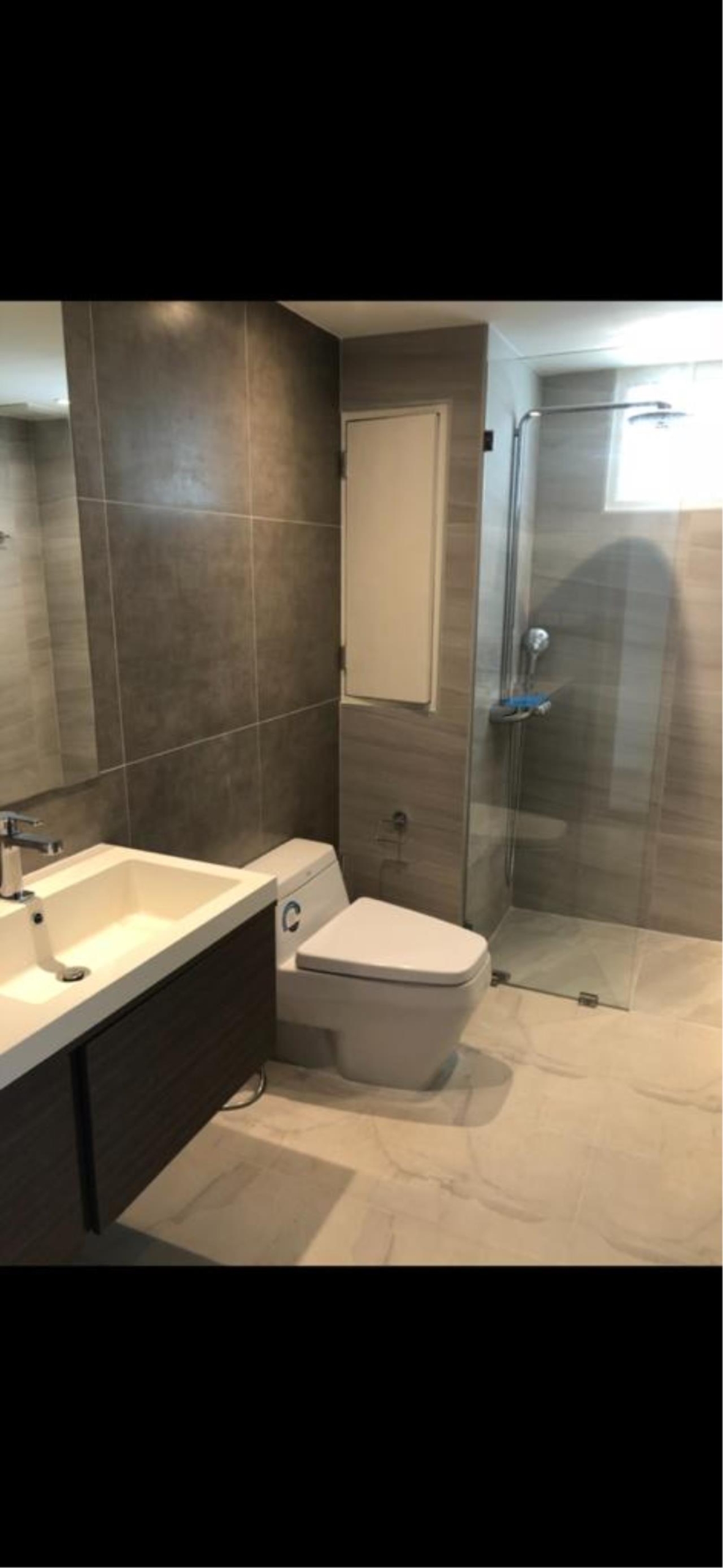 3 beds 4 baths regent on the park 3 for rent