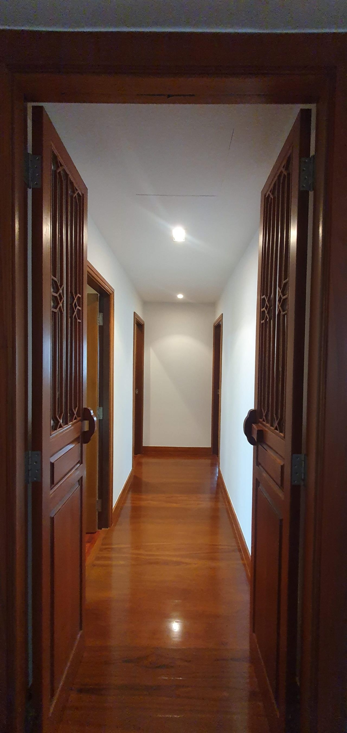 3 Bedrooms 4 Bathrooms rental regent on the park 3 sukhumvit 39