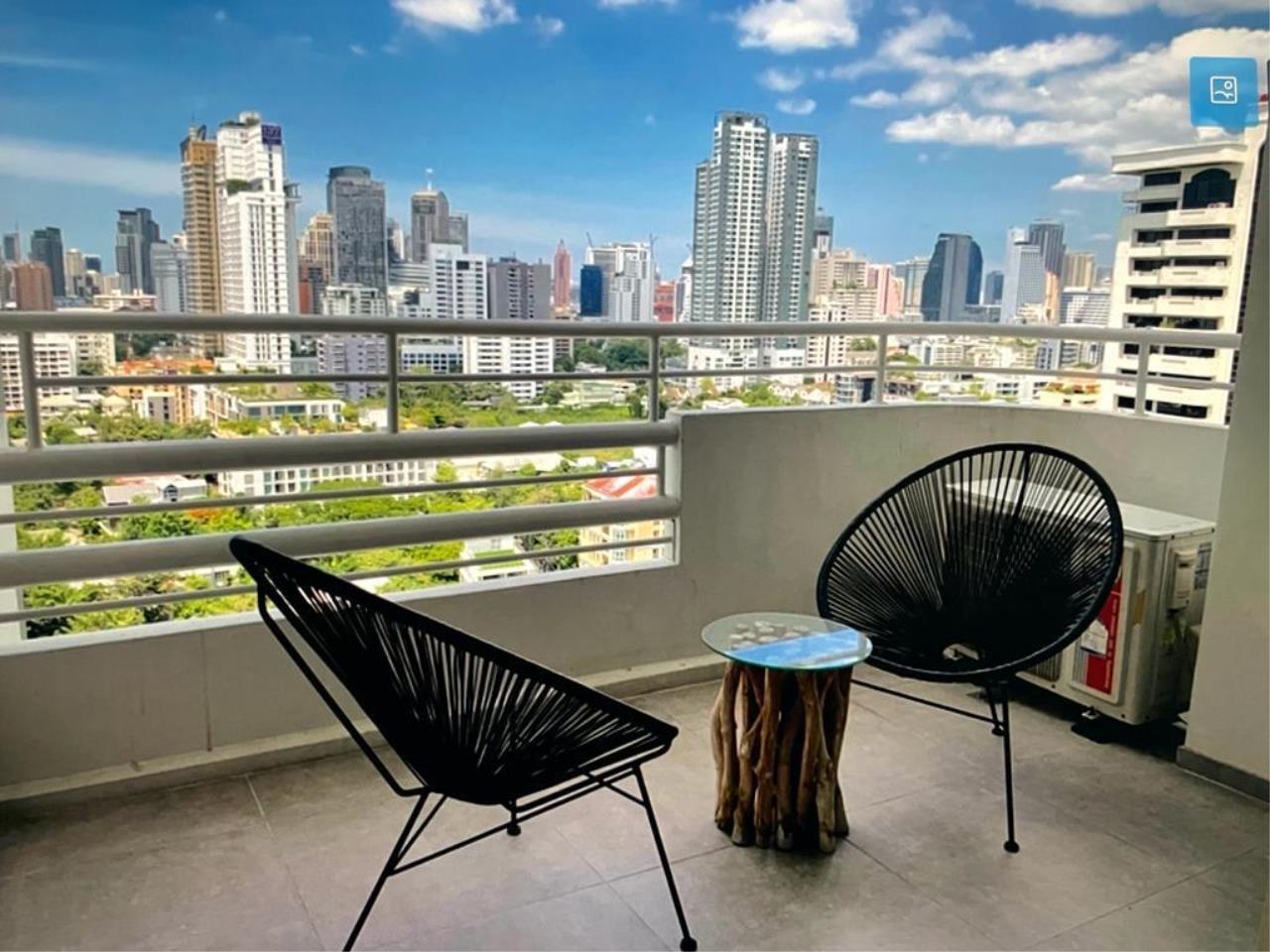 3 bedrooms 3 bathrooms regent on the park for rent for sale