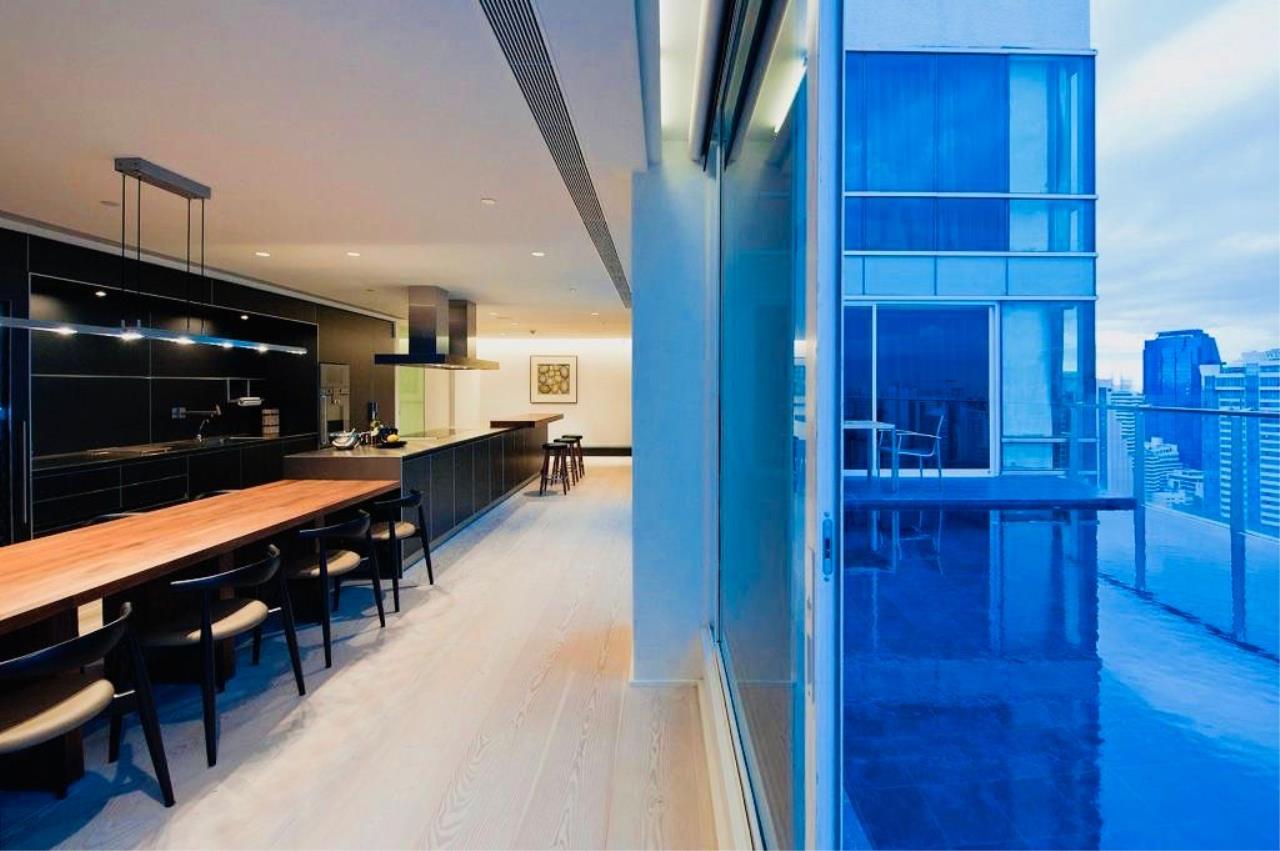 3 bedrooms 4 bathrooms le raffine for sale