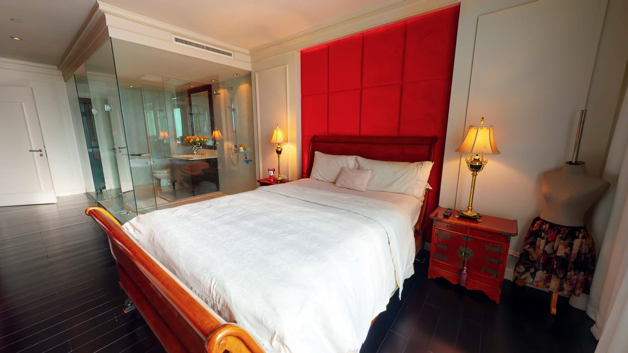 3 bedrooms 4bBathrooms le raffine jambunuda sukhumvit 31 for sale