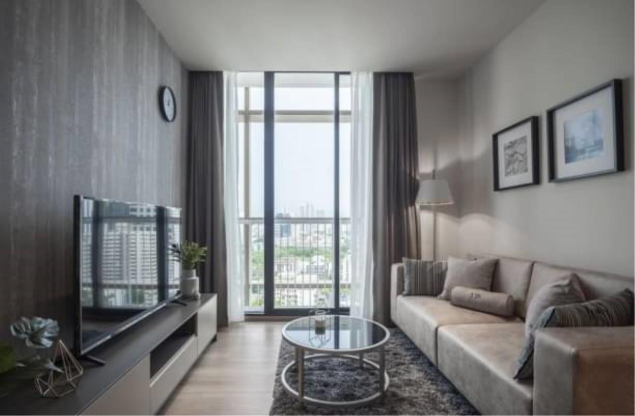 2 bedrooms 2 bathrooms park 24 for rent