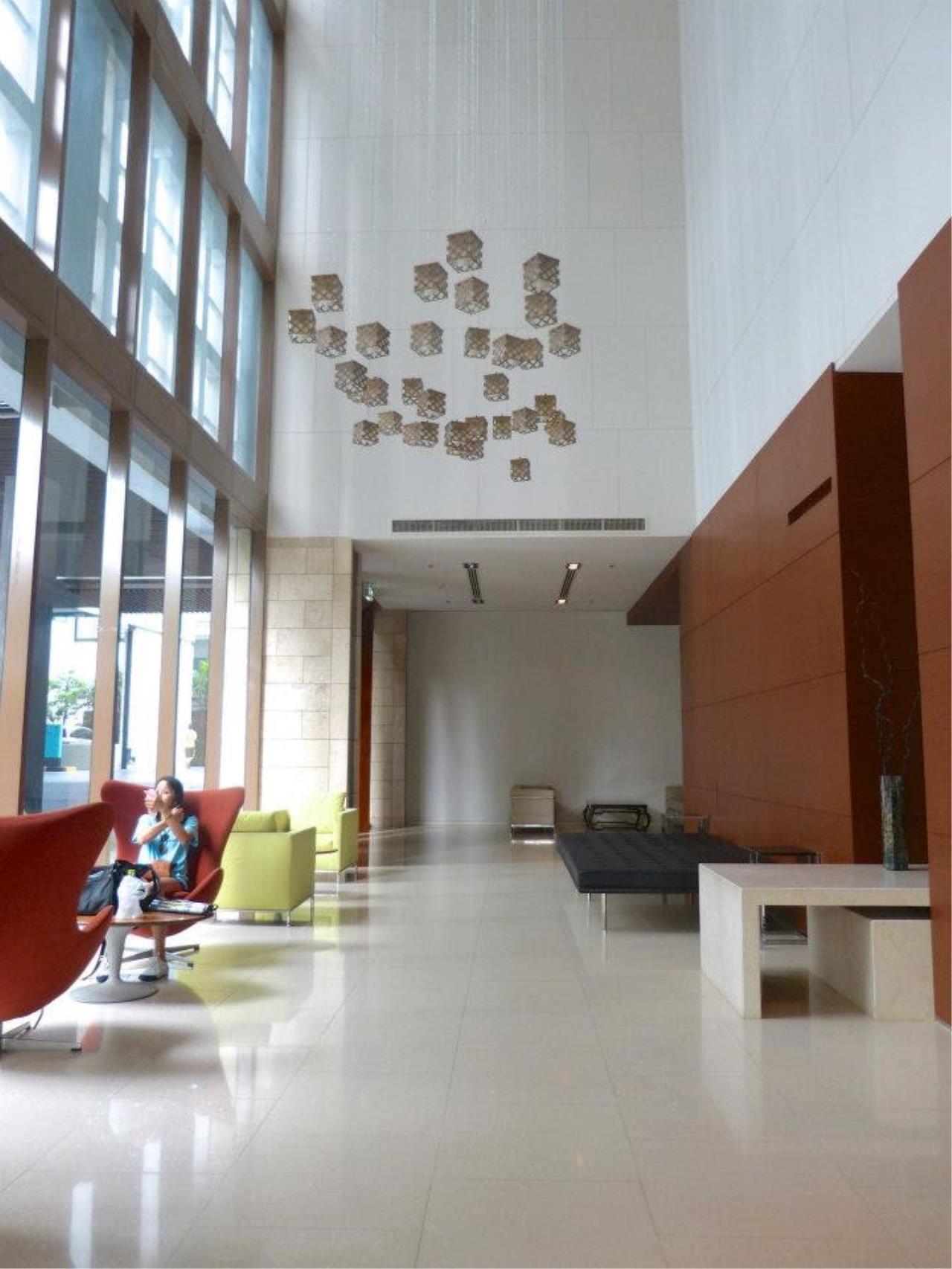 2 bedrooms 2 bathrooms emporio place for rent sale
