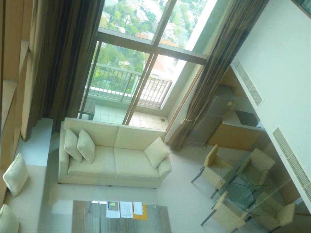 2 bedrooms 2 bathrooms Size 134sqm EMPORIO PLACE for Rent 68,000 Sale 25,000,000 THB