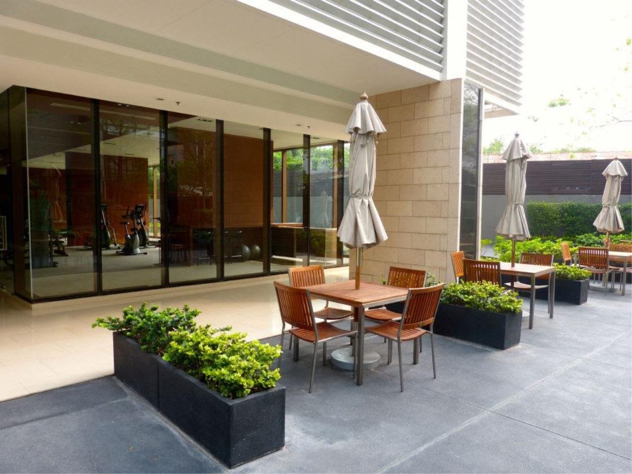 2 bedrooms 2 bathrooms emporio place for rent sale