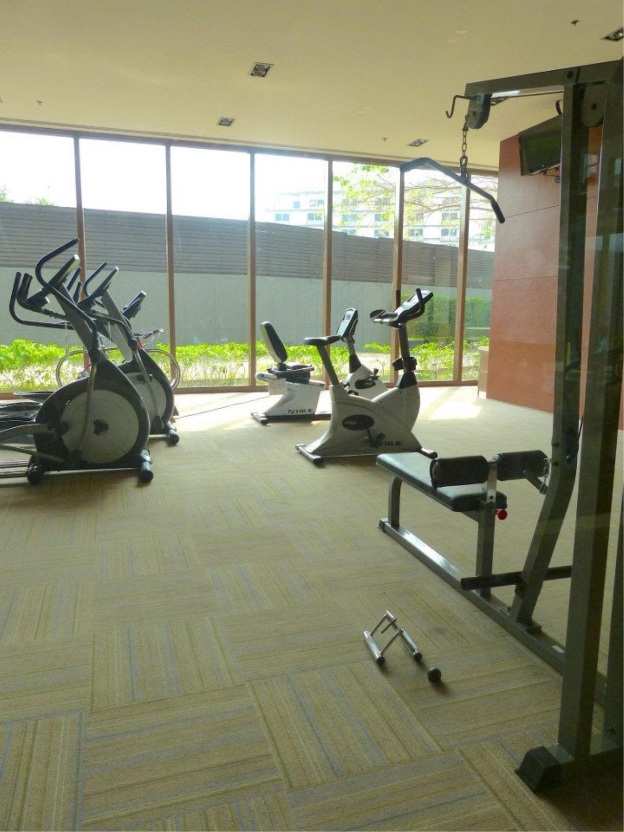 2 bedrooms 2 bathrooms emporio place for rent sale