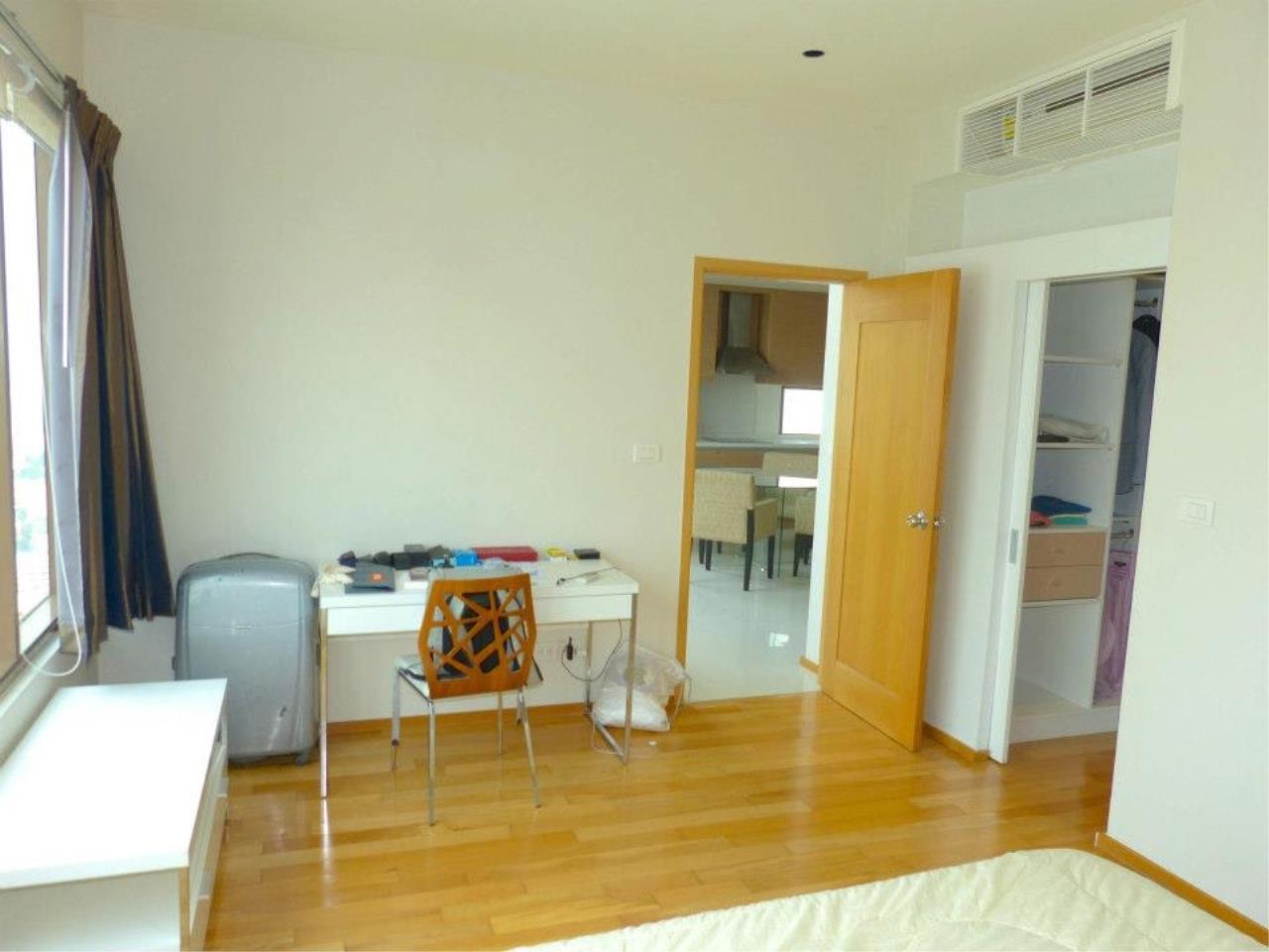 2 bedrooms 2 bathrooms emporio place for rent sale