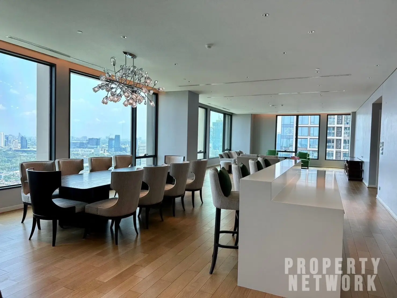 3 bedrooms 3 bathrooms sindhorn residence for rent sale