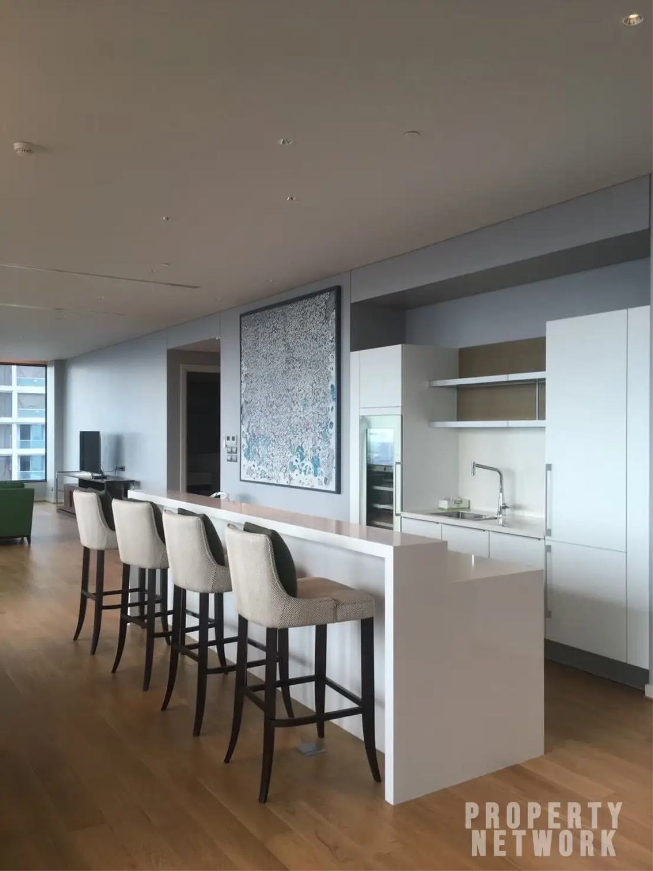 3 bedrooms 3 bathrooms sindhorn residence for rent sale