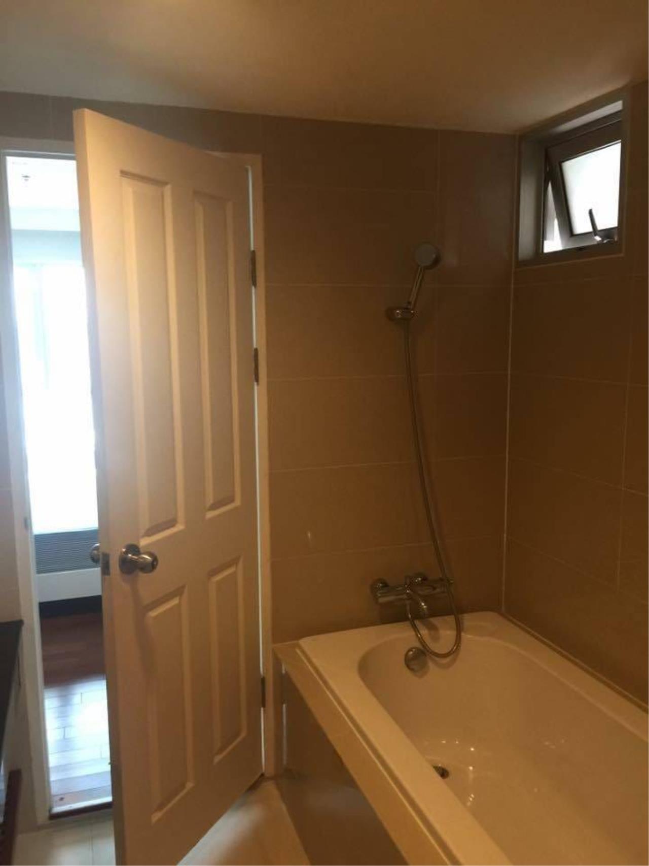 3 bedrooms 2 bathrooms size 106 sqm. belle rama 9 for rent