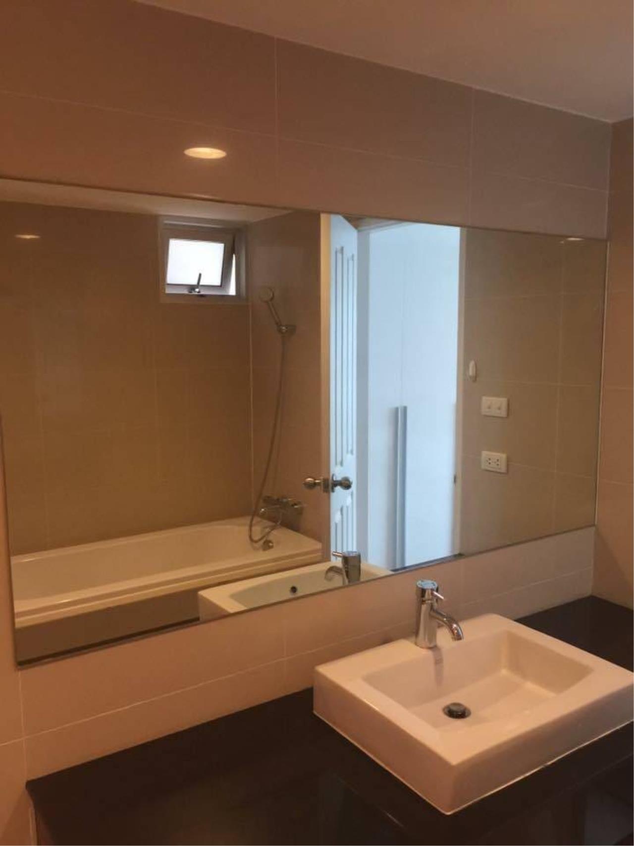 3 bedrooms 2 bathrooms size 106 sqm. belle rama 9 for rent