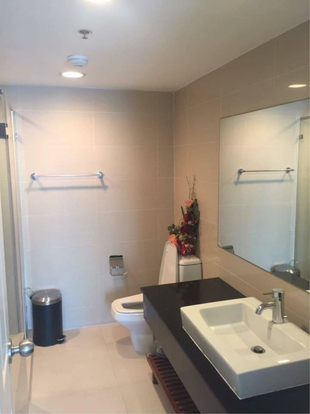 3 bedrooms 2 bathrooms size 106 sqm. belle rama 9 for rent