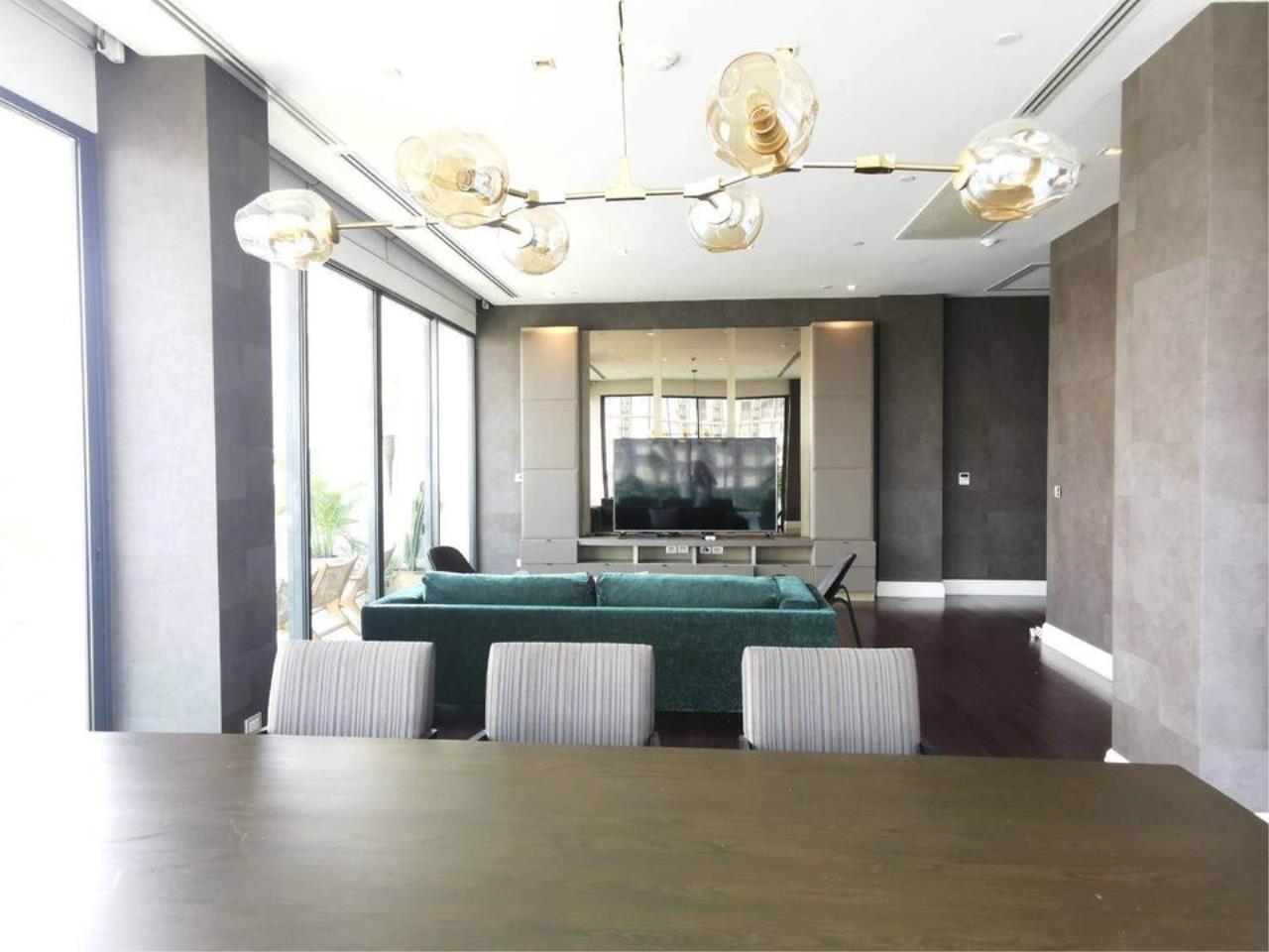 3 bedrooms 4 bathrooms size 365sqm. le raffine 39 for rent for sale