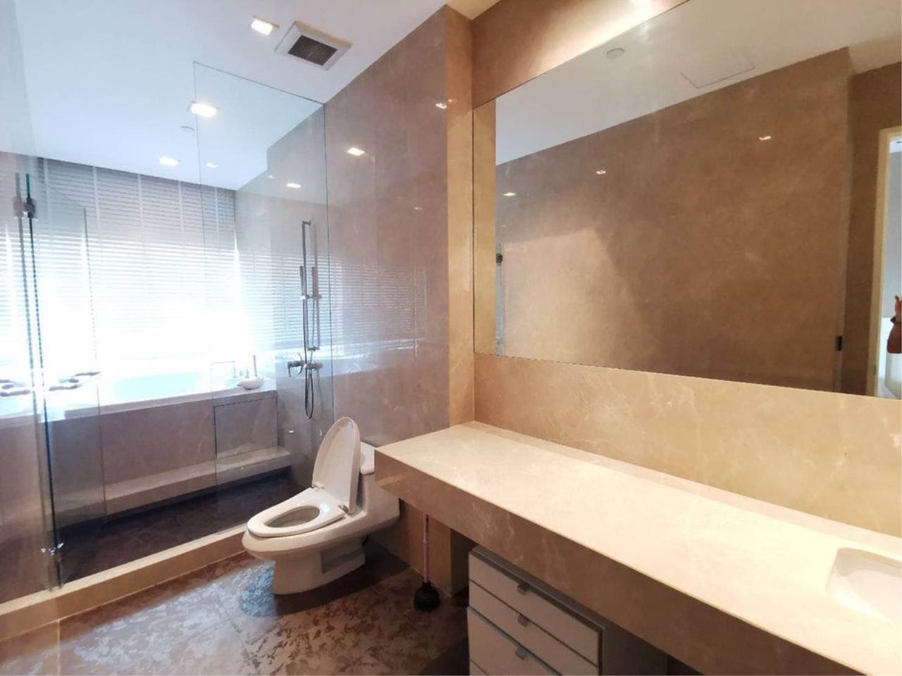 3 bedrooms 4 bathrooms size 365sqm. le raffine 39 for rent for sale