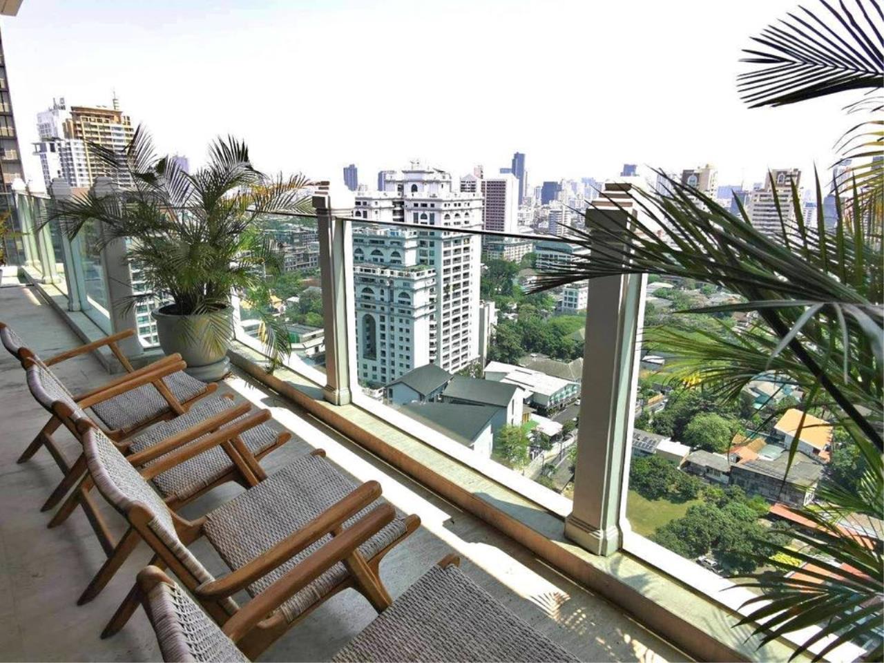 3 bedrooms 4 bathrooms size 365sqm. le raffine 39 for rent for sale