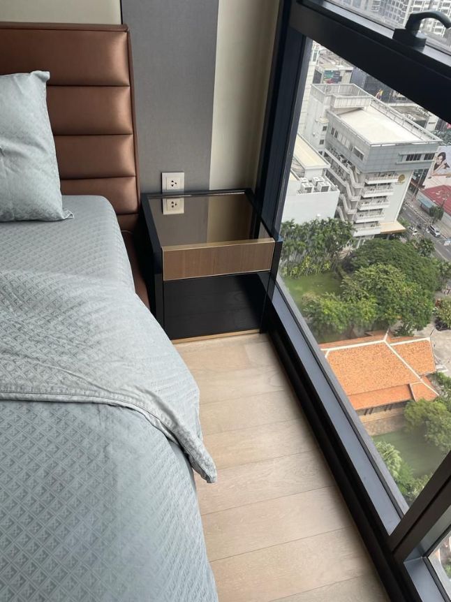 2 beds 2 bath 66sqm AShton ASoke for rent