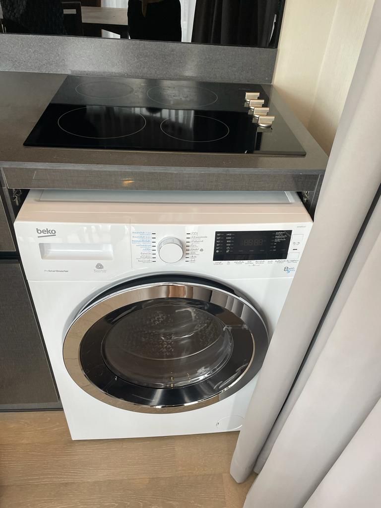 2 beds 2 bath 66sqm AShton ASoke for rent