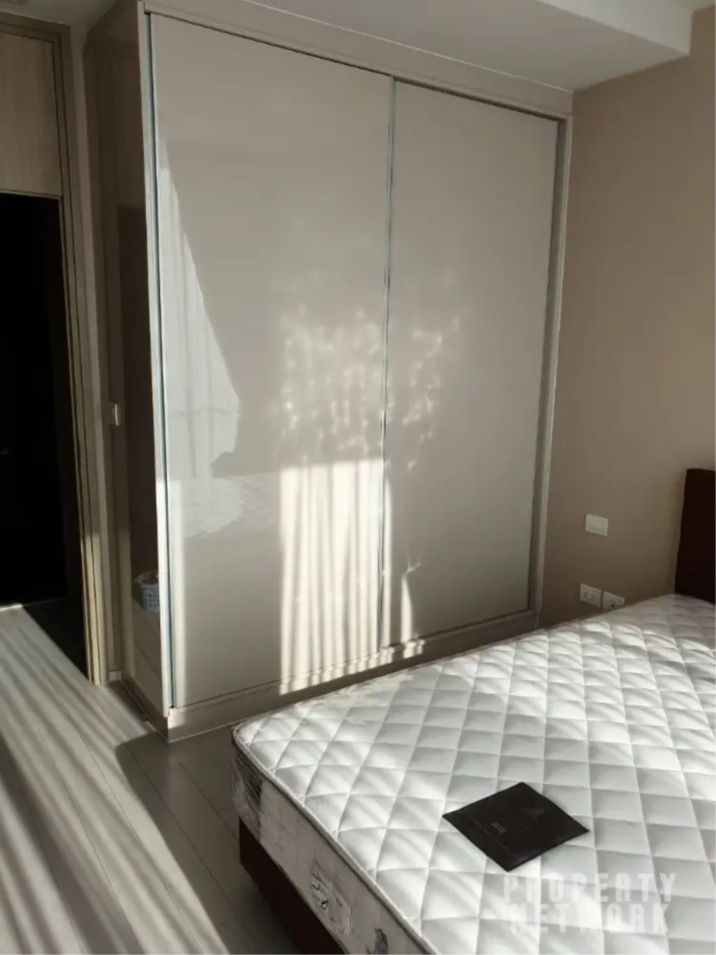 2 Bedrooms 2 Bathrooms Size 81sqm. Noble Ploenchit for Rent