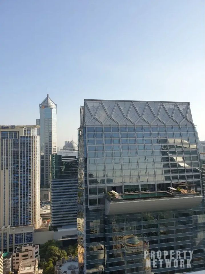 2 Bedrooms 2 Bathrooms Size 81sqm. Noble Ploenchit for Rent