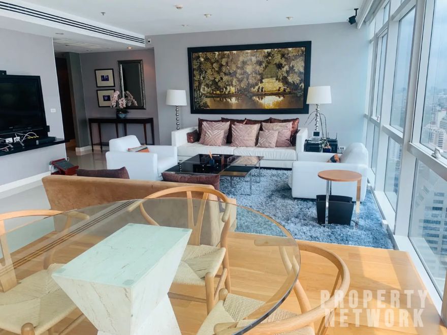 3 Bedrooms 3 Bathrooms Size 215sqm. Athenee Residence for Rent