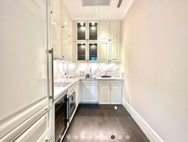 2 Bedrooms 3 Bathrooms Size 131sqm. 98 Wireless for Sale