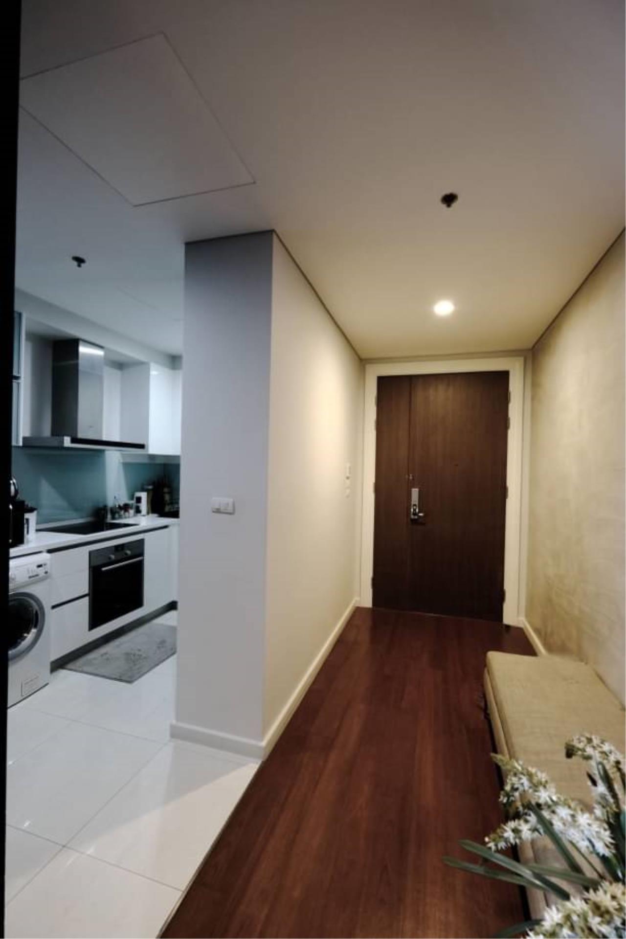 3 bedrooms 3 bathrooms bright sukhumvit 24 for sale