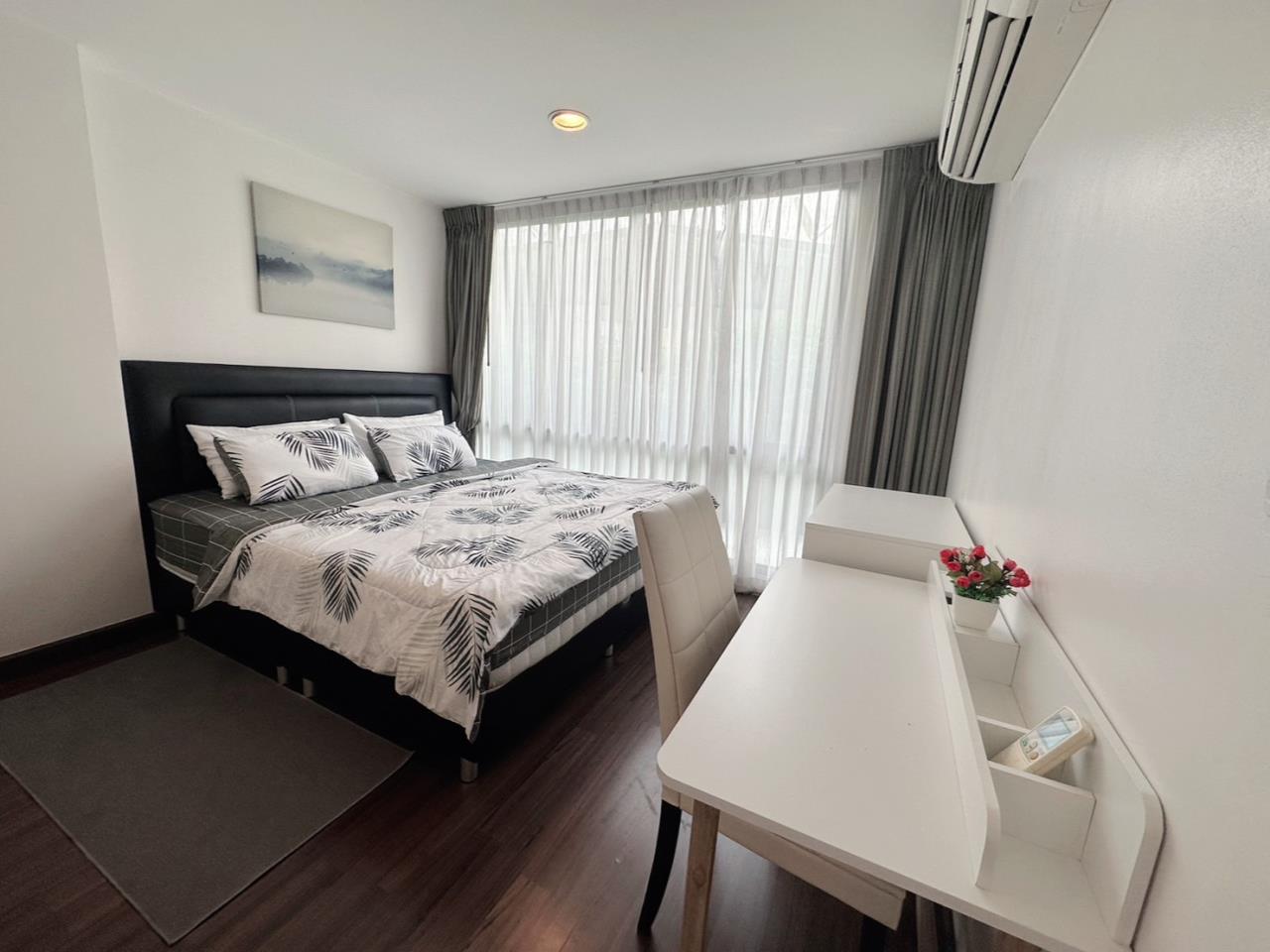 2 bedrooms 2 bathrooms at d65 condominium for rent