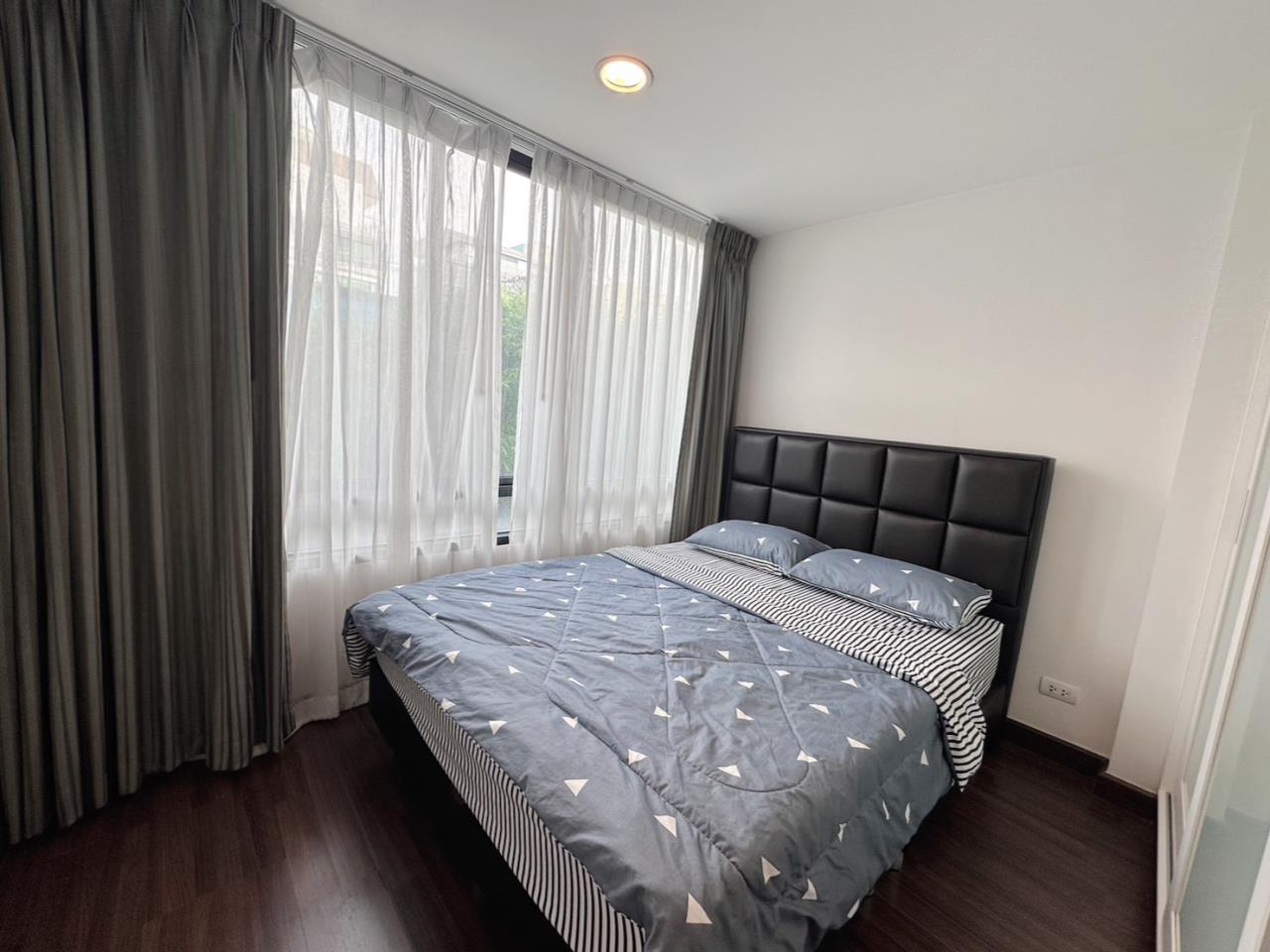 2 bedrooms 2 bathrooms at d65 condominium for rent
