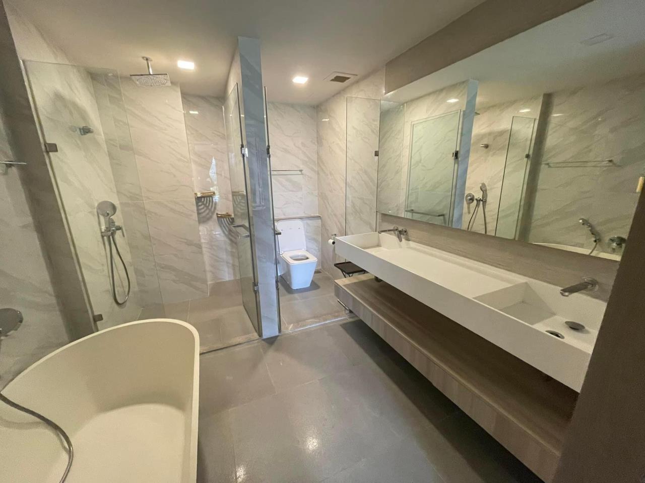 2 bedrooms 2 bathrooms FYNN Sukhumvit 31 for rent