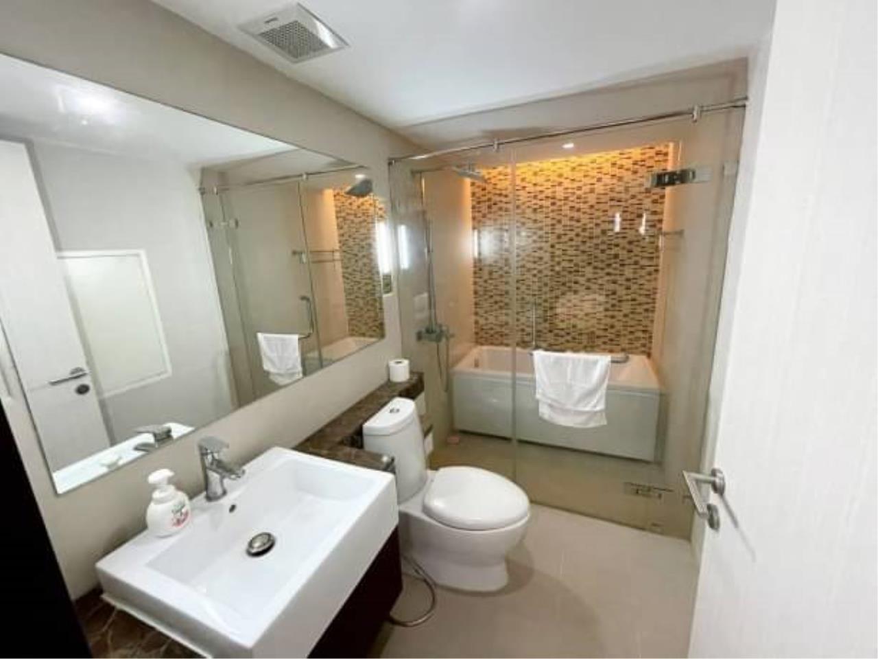 2 bedrooms 2 bathrooms at le nice ekkamai for rent