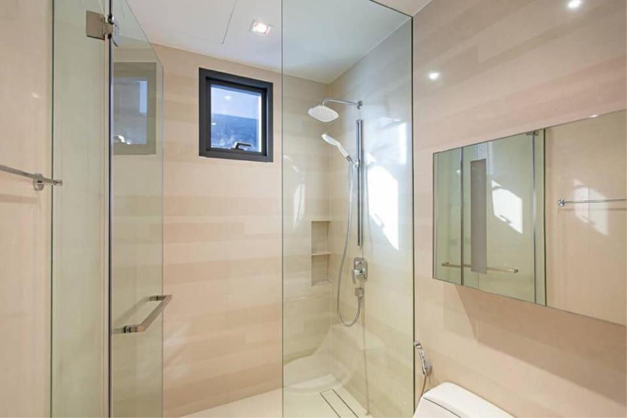 2 Bedrooms 2 Bathrooms Size 126sqm. Marque Sukhumvit 39 for Sale 48mTHB