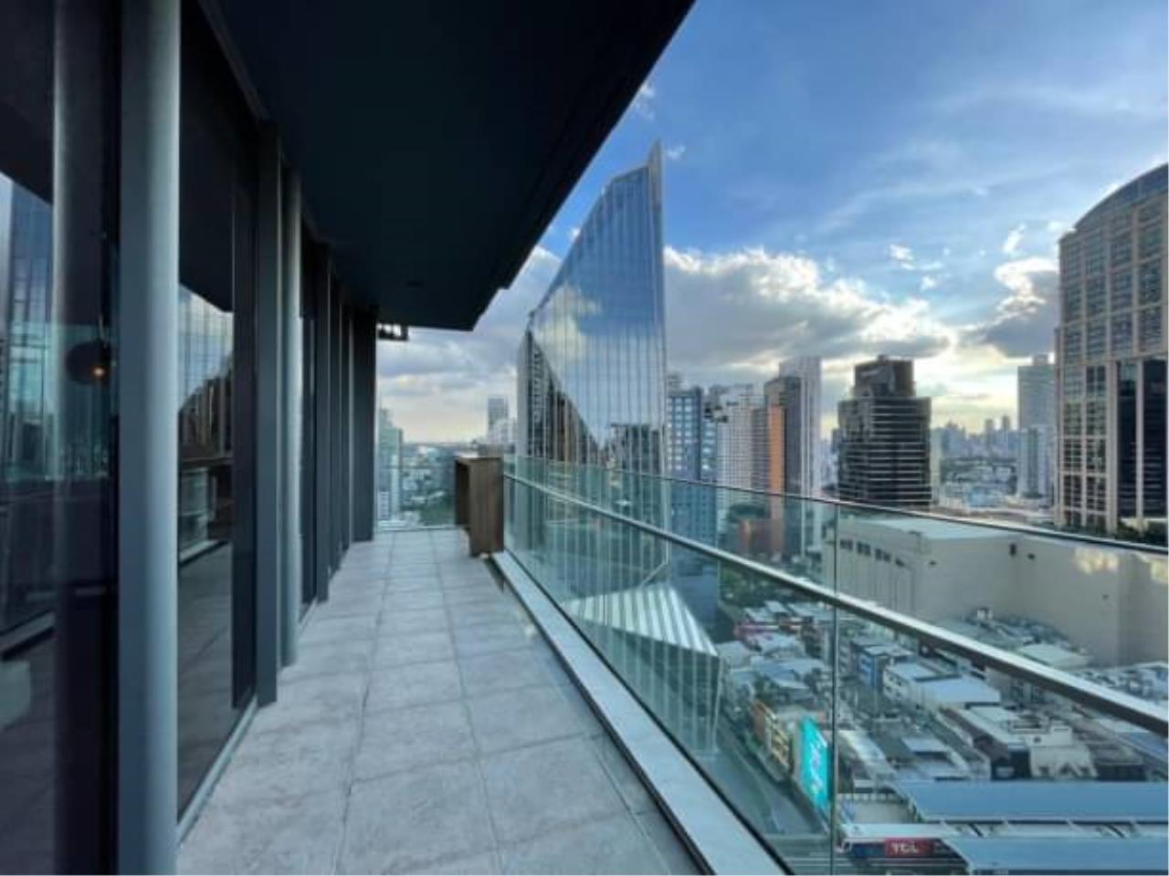3 bedrooms 5 bathrooms at marque sukhumvit for sale
