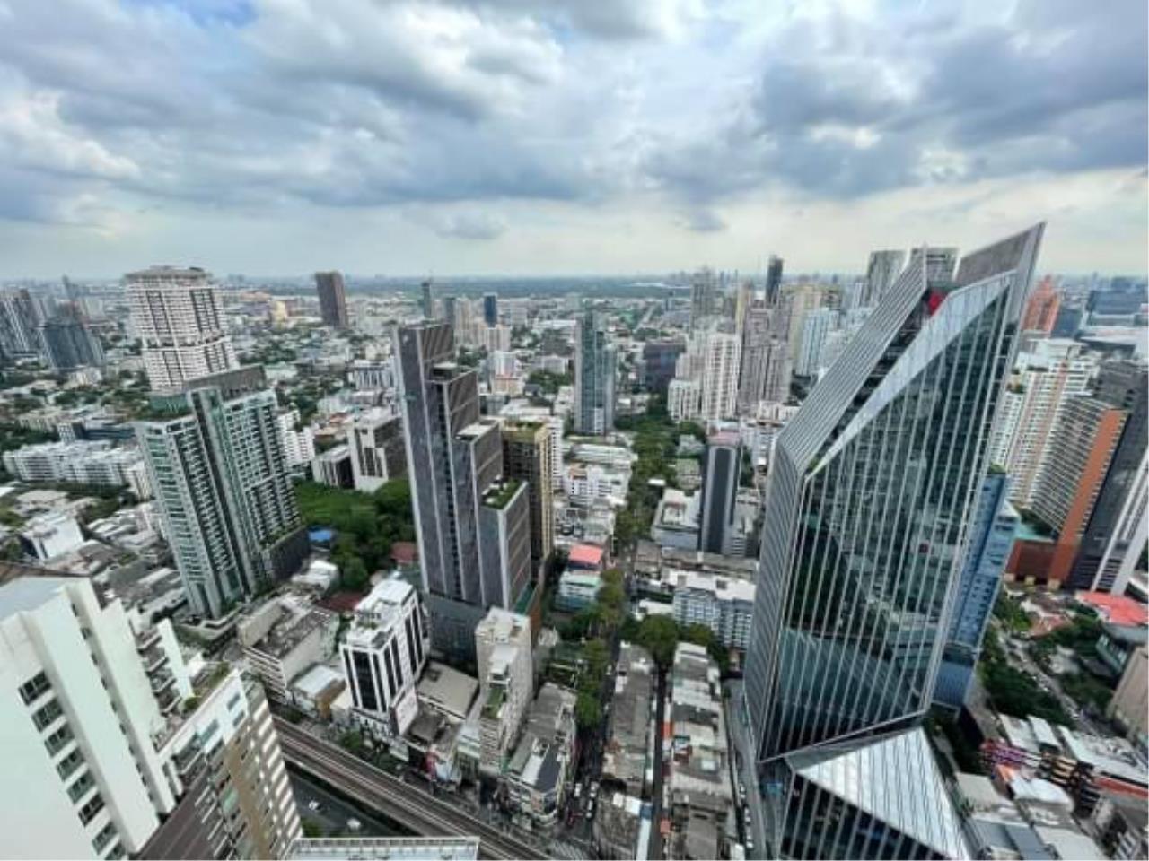 3 bedrooms 5 bathrooms at marque sukhumvit for sale