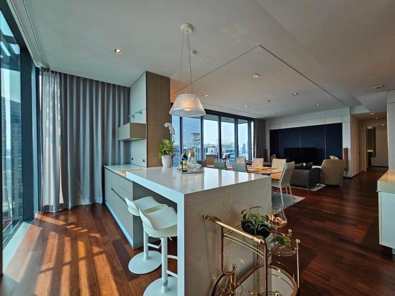 3 bedrooms 3 bathrooms at marque sukhumvit 39 for rent