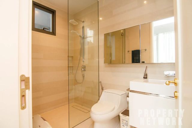 2 bedrooms 2 bathrooms at marque sukhumvit for rent