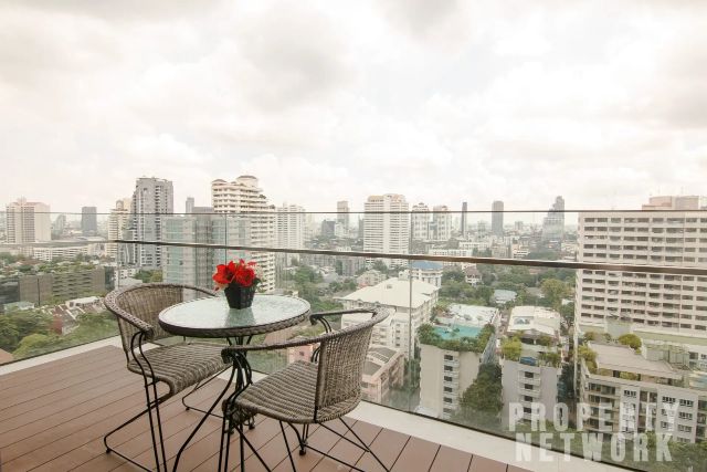 2 bedrooms 2 bathrooms at marque sukhumvit for rent