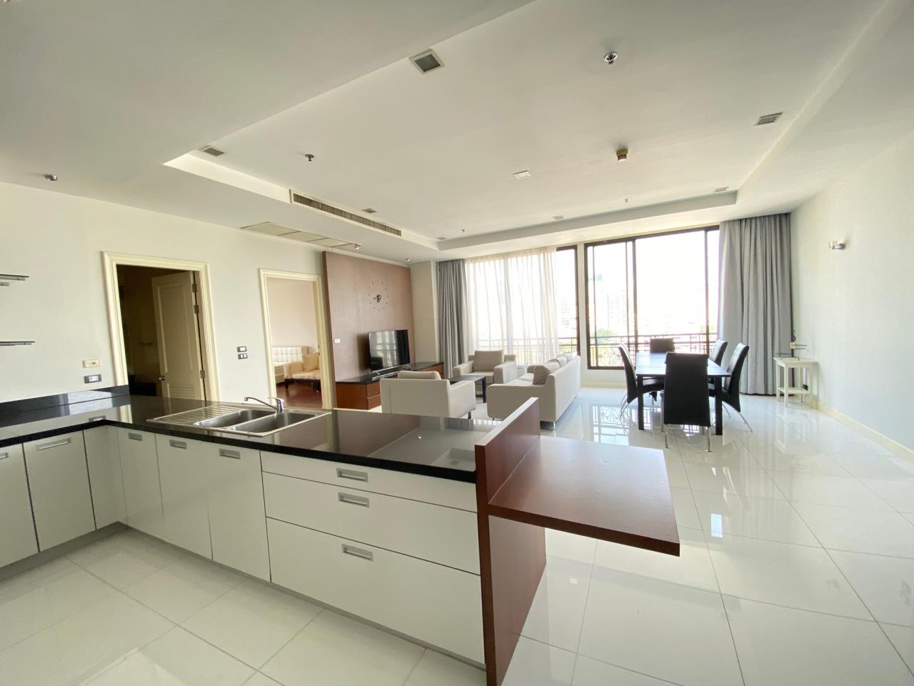 2 bedrooms 3 bathrooms at prime mansion for rent