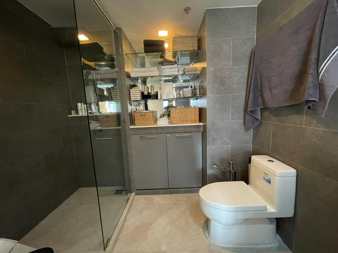 3 bedrooms 2 bathrooms at prime mansion 31 for sale
