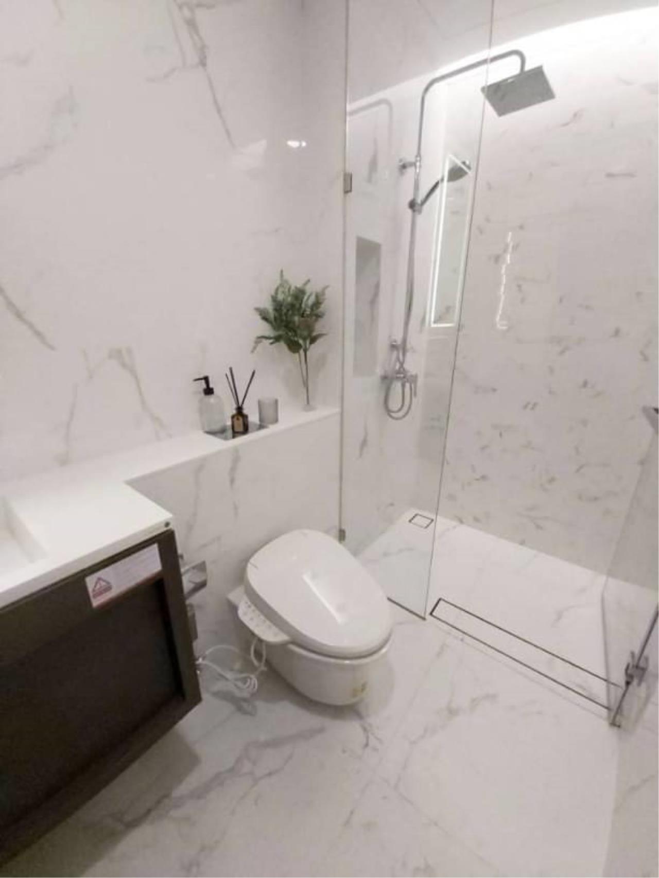 2 bedrooms 2 bathrooms at siamese exclusive queens for rent (2)