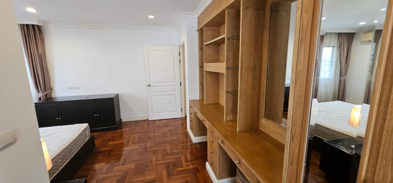 3 Bedrooms 3 Bathrooms Size 260sqm. Baan Sawasdee for Rent 65,000 THB