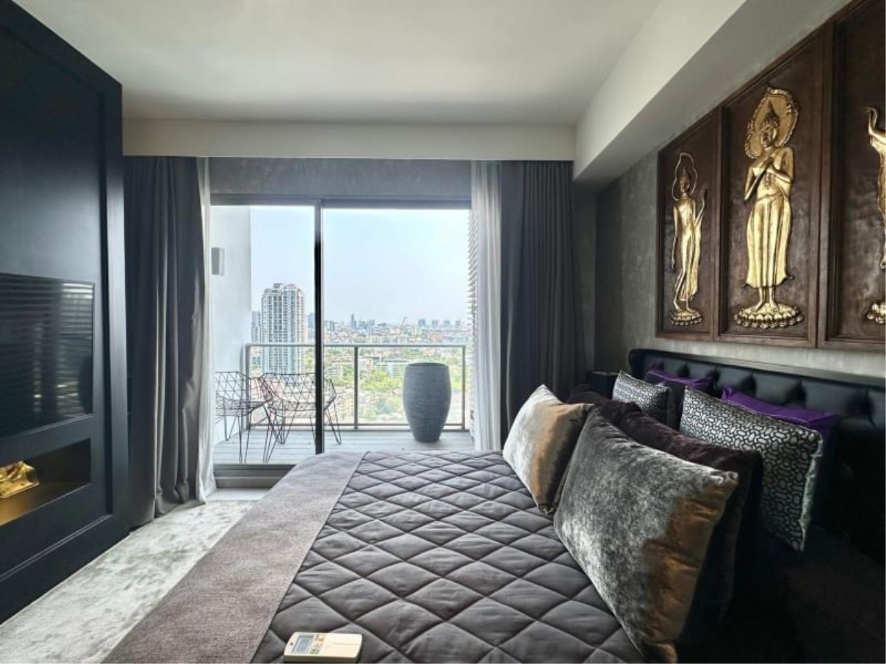 3 bedrooms 2 bathrooms at the lofts ekkamai for sale